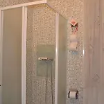 Lucky House Hotel 2*