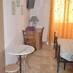 Lucky House Hotel Rom