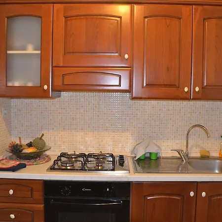 酒店 Lucky House 2*